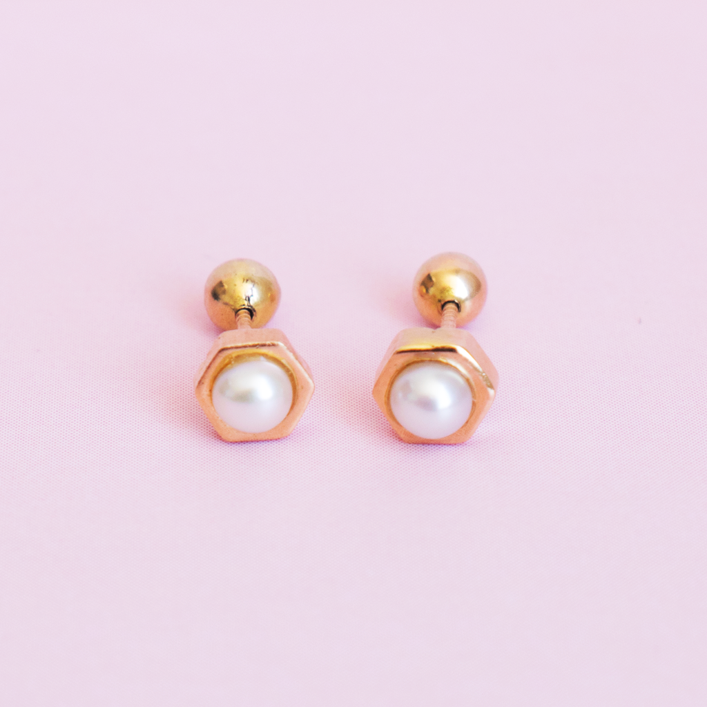 Perla Hexágono oro 18K